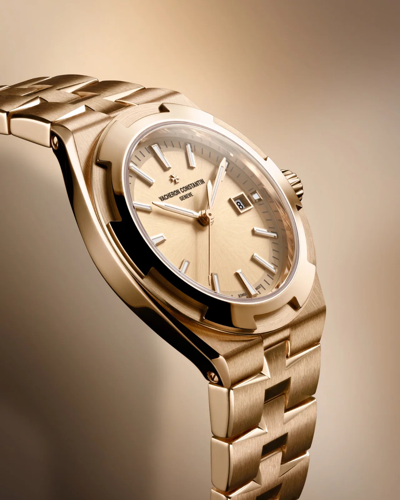 Is 34.5mm Too Small? Vacheron Constantin's New Overseas Sparks a Bigger Conversation