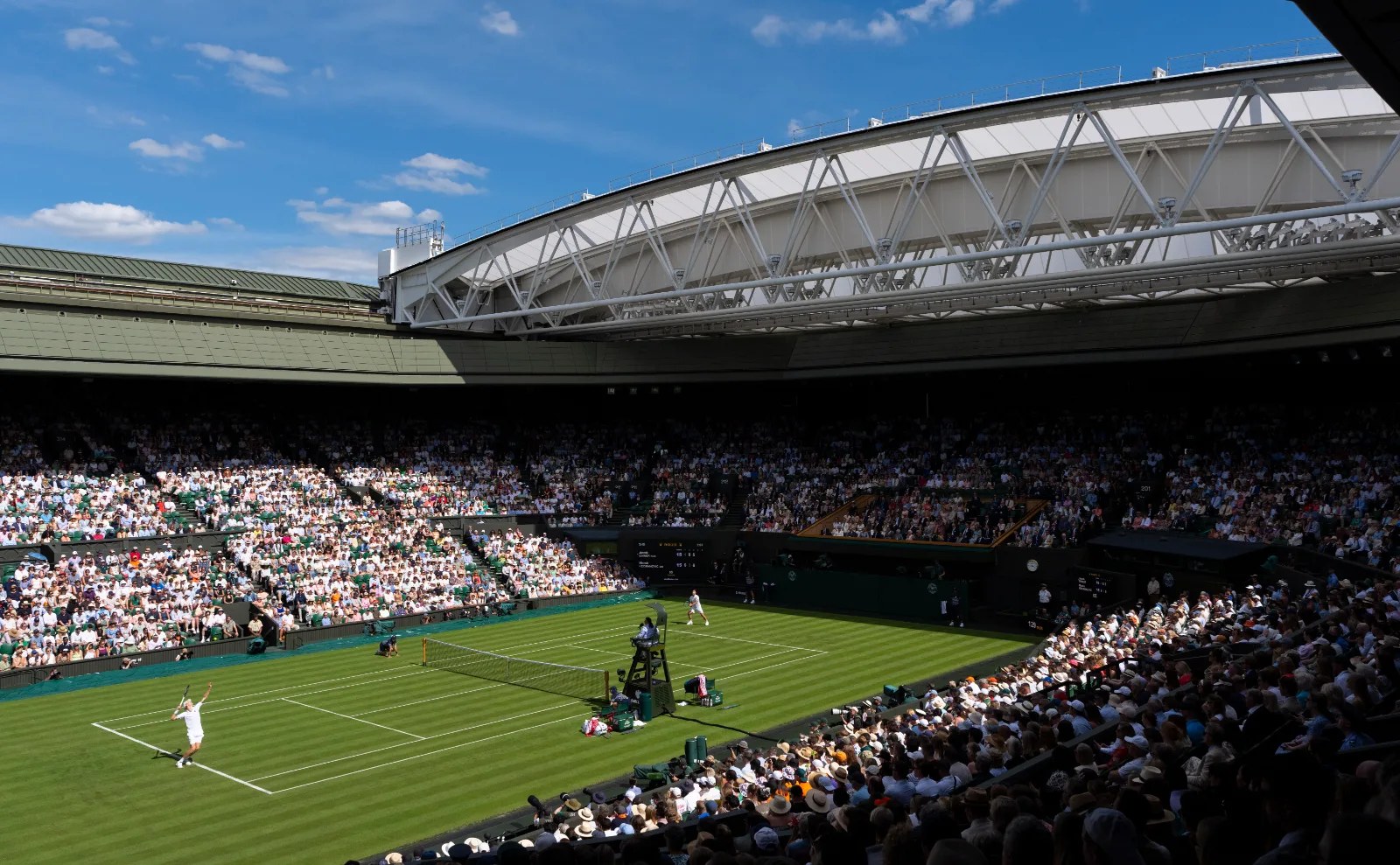 Sinner Defends Wimbledon
