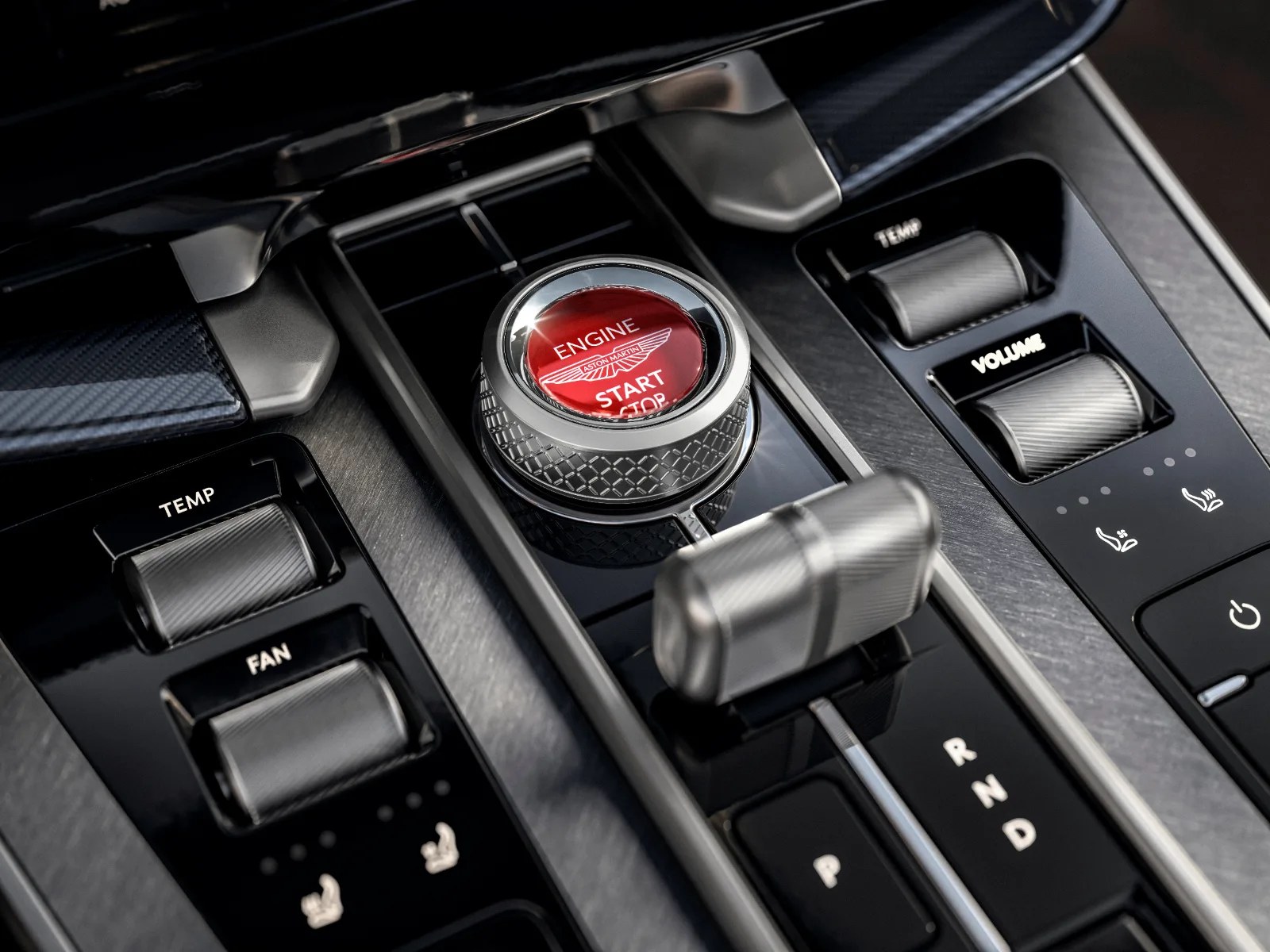 Aston Martin Vanquish 25 Celebrates 25 Years of a V12 Icon