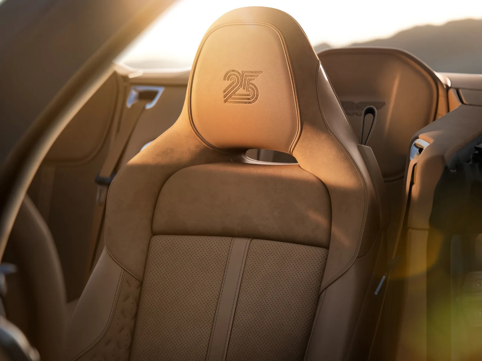 Aston Martin Vanquish 25 Celebrates 25 Years of a V12 Icon