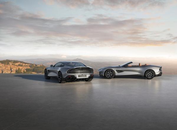 Aston Martin Vanquish 25 Celebrates 25 Years of a V12 Icon