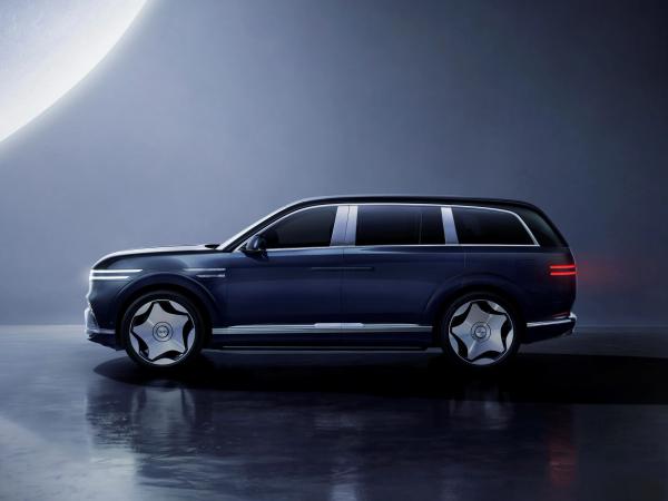 Genesis GV90 Is the Brand’s New Electric Flagship