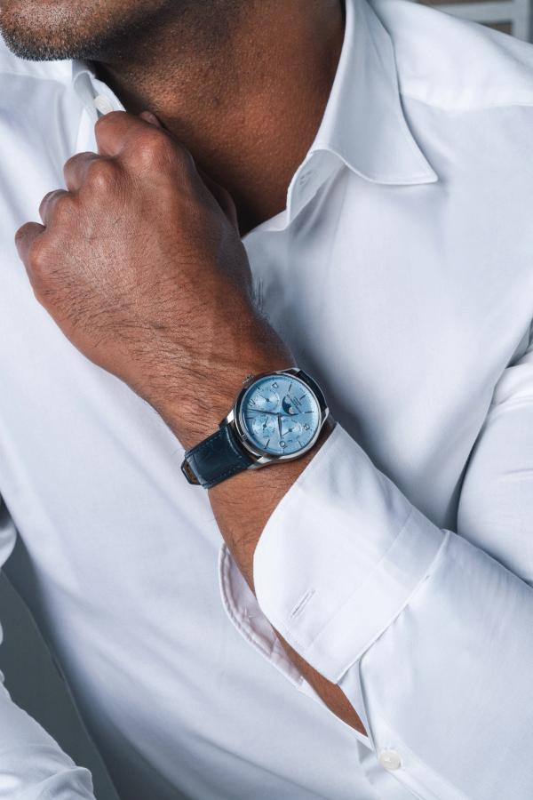 Glacier Blue and Five Days: Two New Cliftons from Baume & Mercier