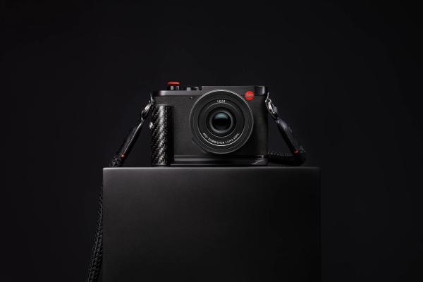 Leica And Formula 1 Unite For The Q3 43