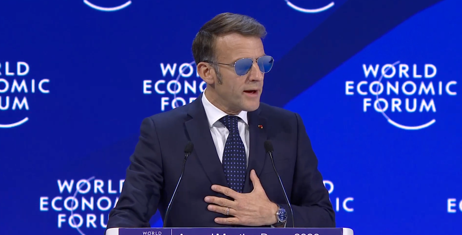 Emmanuel Macron's Sunglasses in Davos 2026

Henry Jullien aviators