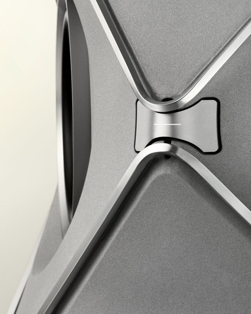 Bang & Olufsen Beolab 90 Titan Edition – A Century of Sound, Reimagined