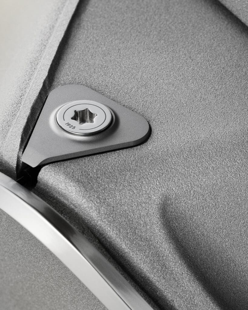 Bang & Olufsen Beolab 90 Titan Edition – A Century of Sound, Reimagined