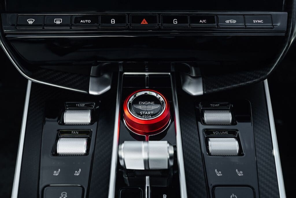 Aston Martin Vanquish Volante Wave Edition