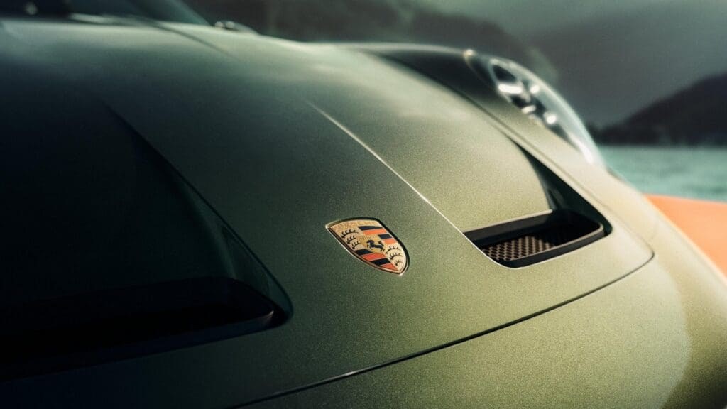 Porsche 911 GT3 F.A Bonnet