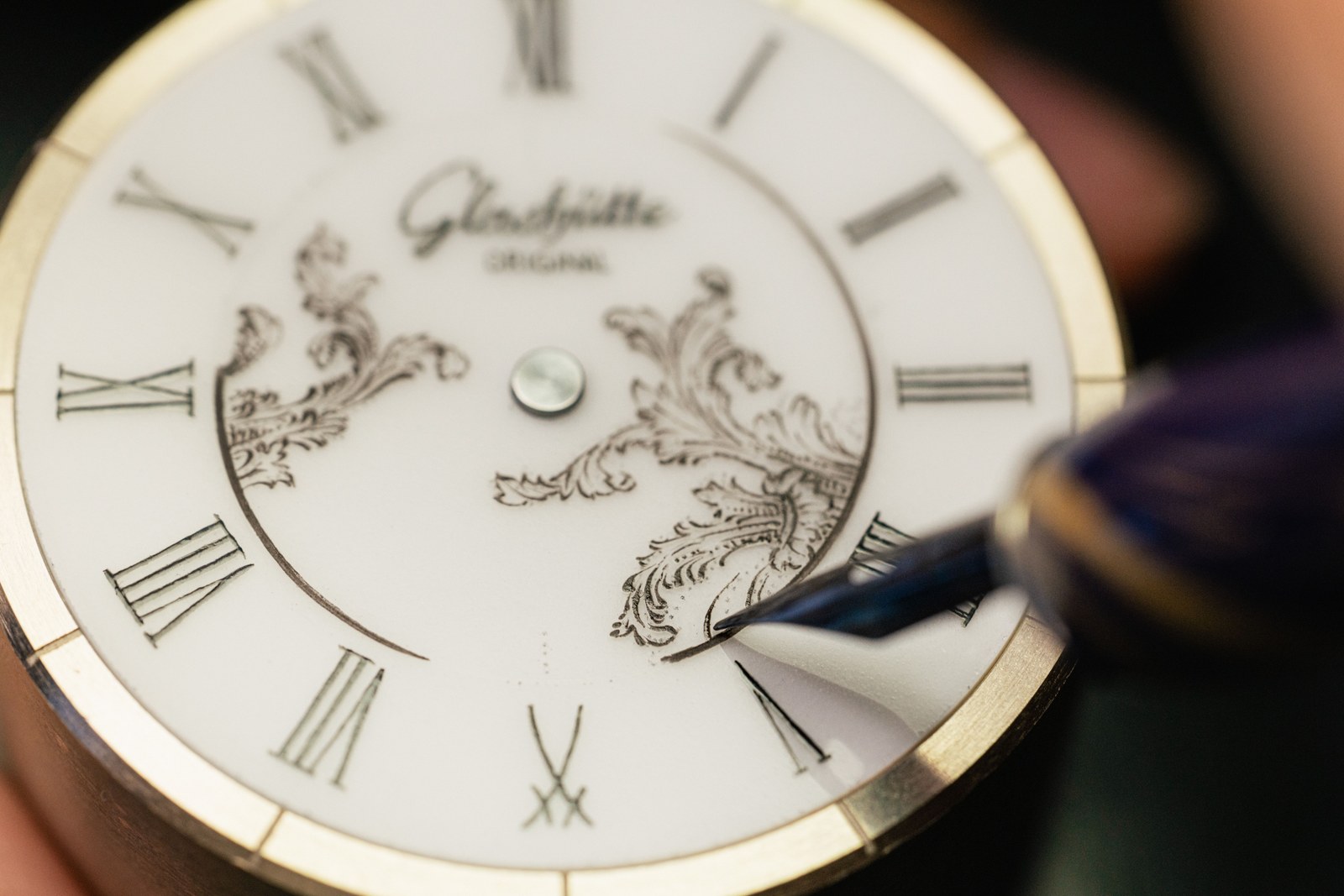 Measured Beauty: The Senator Meissen in White and Celadon