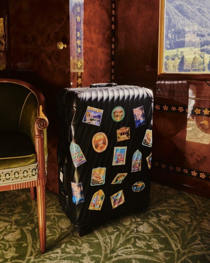 Tumi travel 