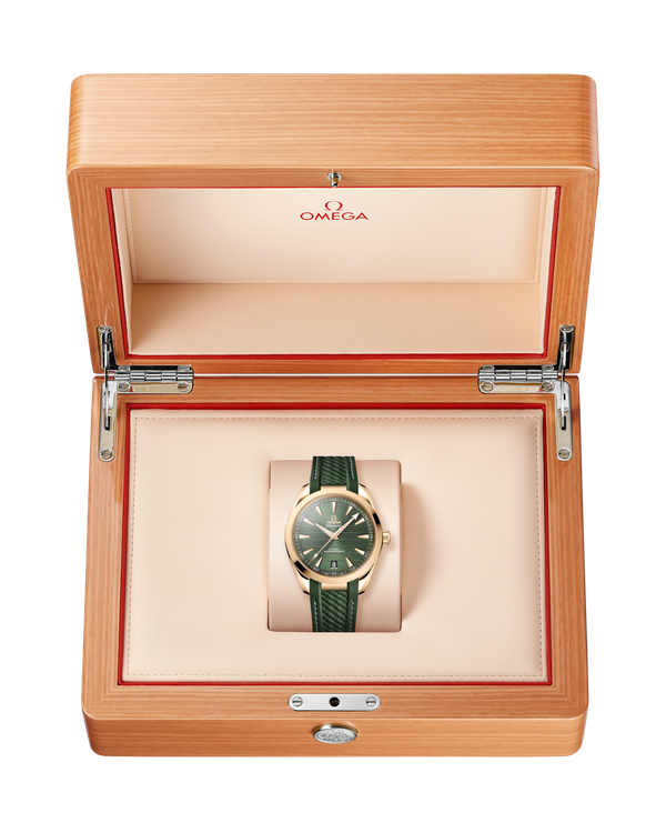 Green on gold at altitude: OMEGA Masters 2025