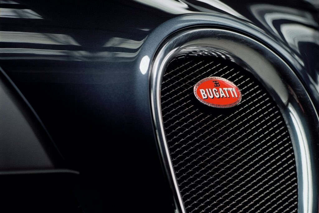 Engineering Excellence Behind the Bugatti Veyron