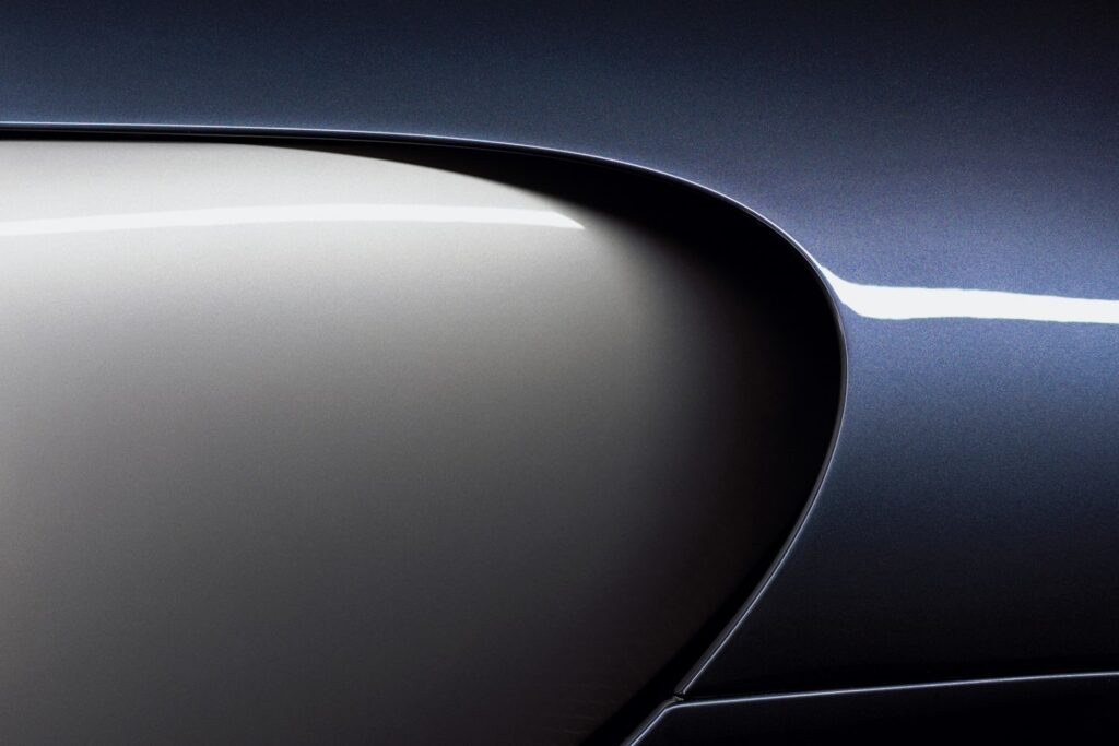 Engineering Excellence Behind the Bugatti Veyron