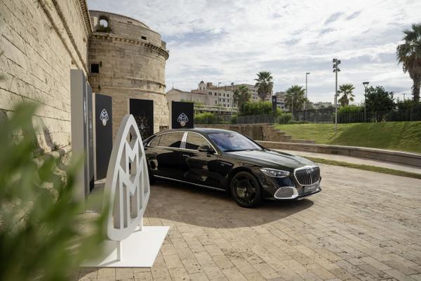 Meet The New Mercedes-Maybach V12 Edition
