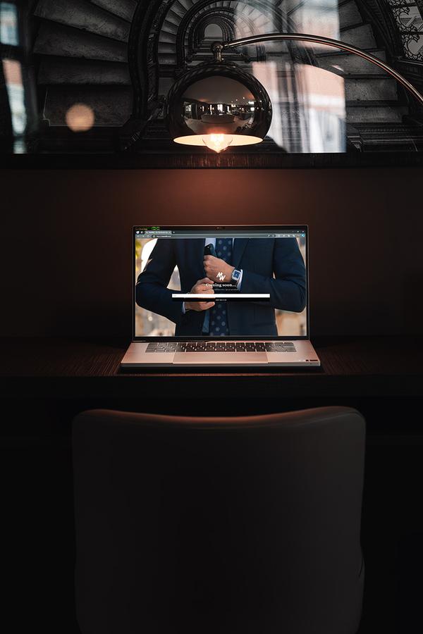 Behind MenWith.com: Crafting our website with the Razer Blade